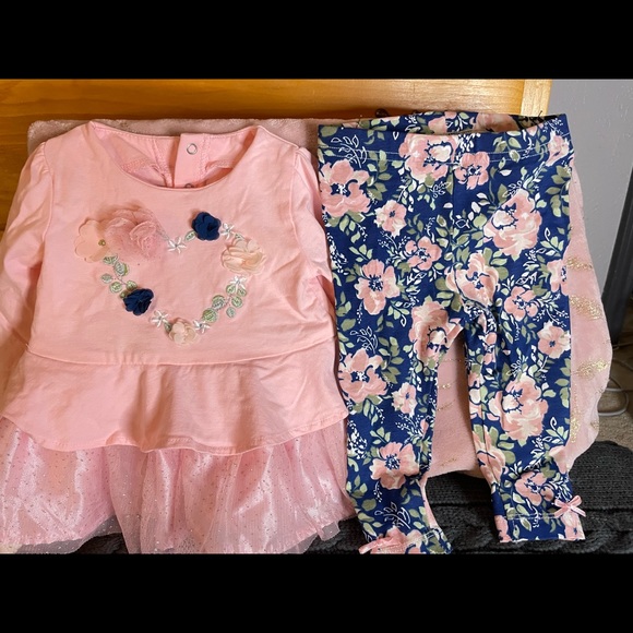 Baby Starters Outfit Floral pink with leggings 6 months - Picture 1 of 6
